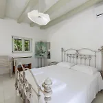 Tatil Evi Paros Golden Vacation Chrisi Akti (Paros)